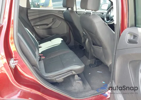 2015 Ford Escape S из США, поврежденный, VIN 1FMCU0F77FUC04118